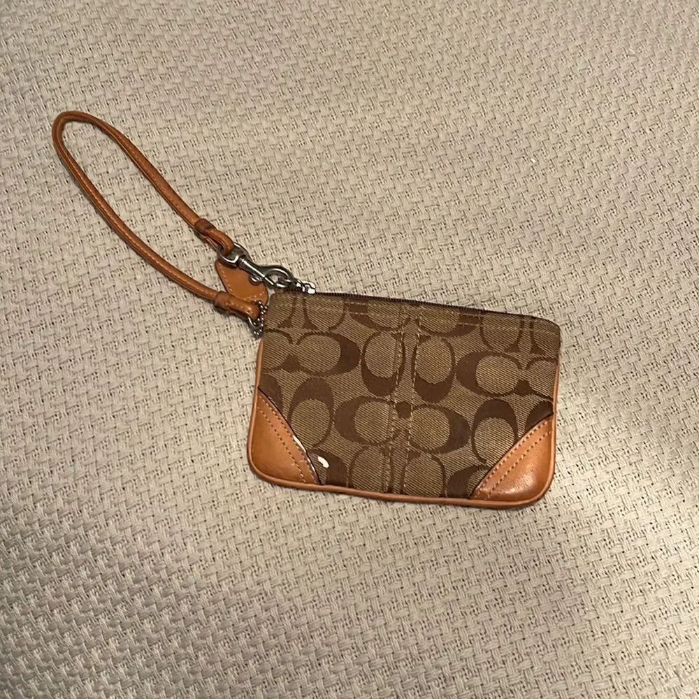 COPY - Coach Wristlet
